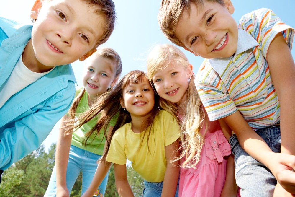banner-happy-kids-min